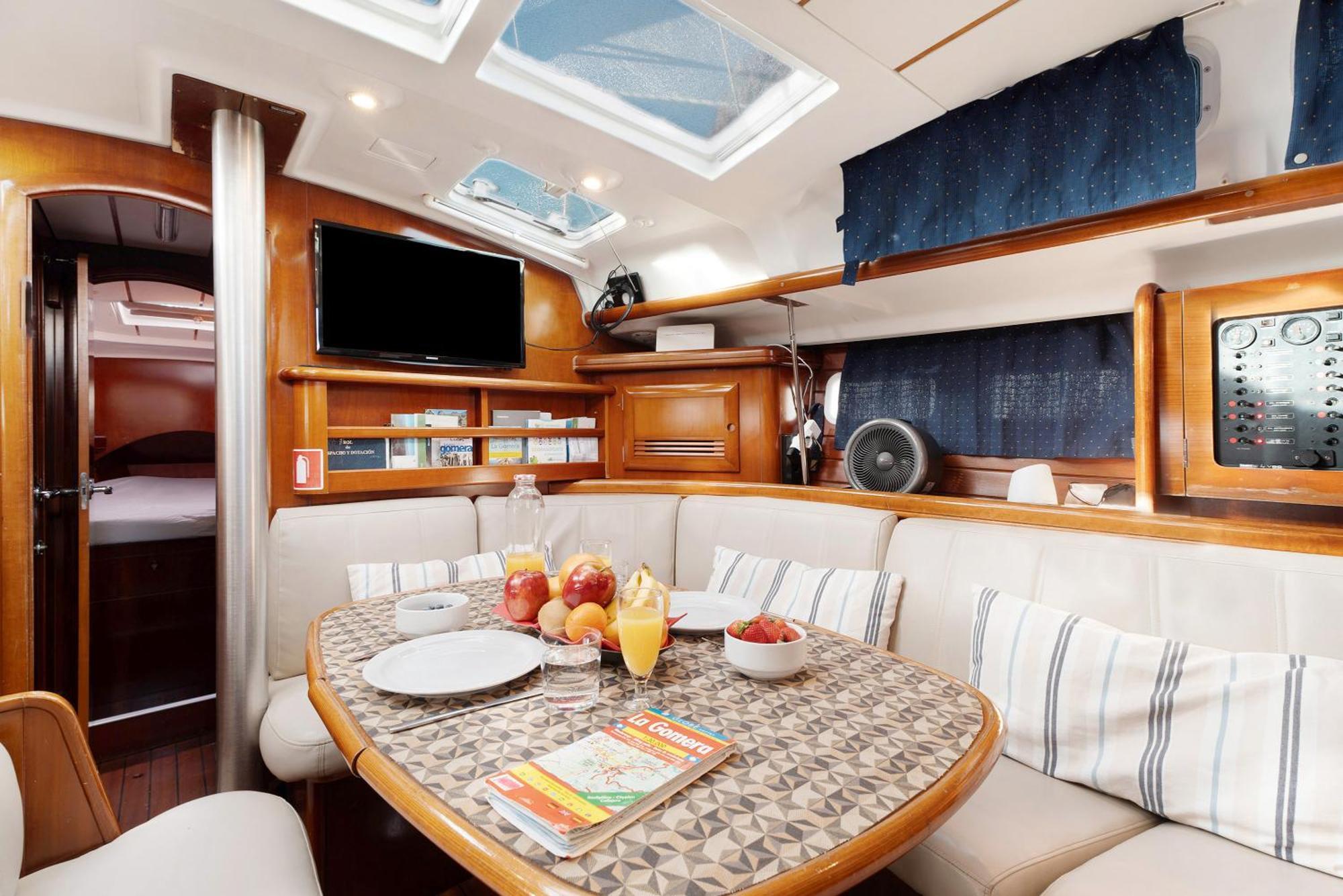 Hotel Pato Lucas Sail Boat San Sebastián de la Gomera Exterior foto