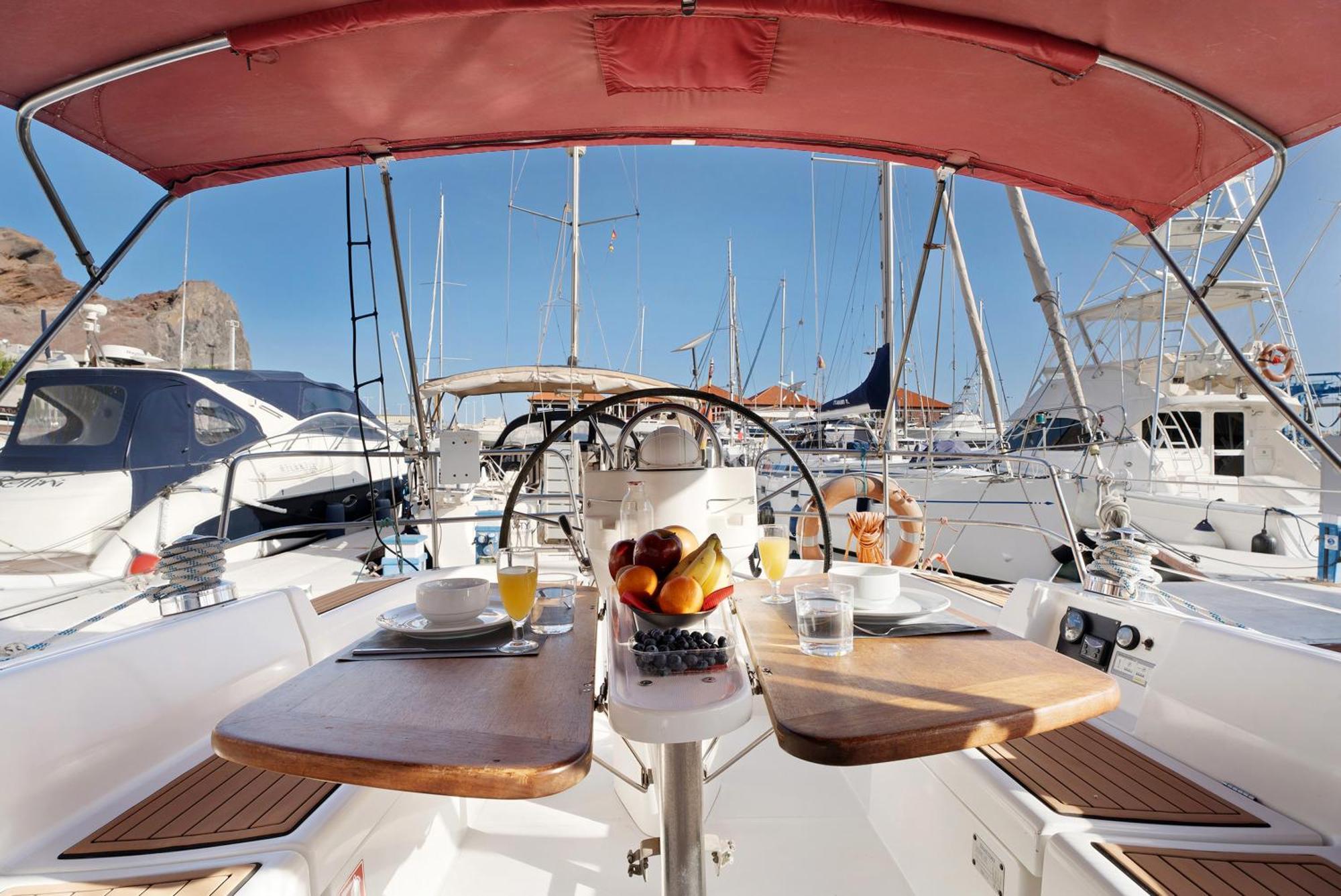 Hotel Pato Lucas Sail Boat San Sebastián de la Gomera Exterior foto